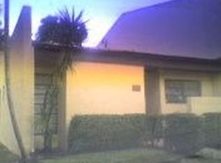 1000 NW 98th Ter, Pembroke Pines, FL 33024