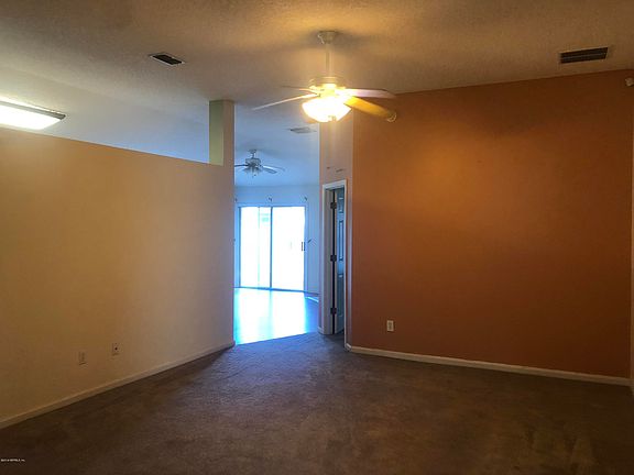 3rd image of 1841 Northglen Cir