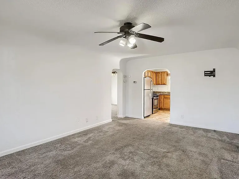 3828 W Kentucky Ave — Photo 21