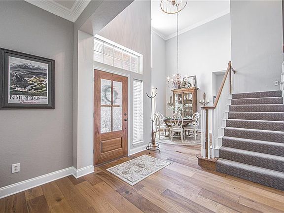 3rd image of 5416 Arbor Hollow Dr