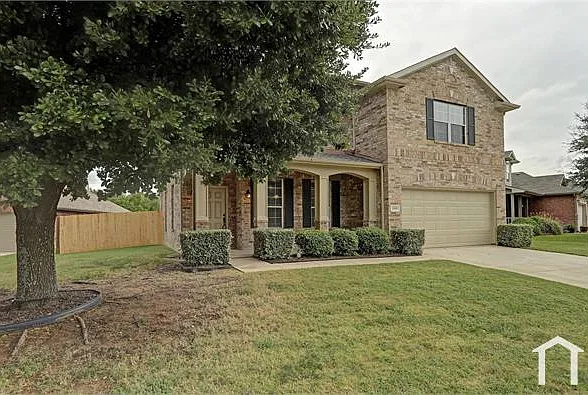 5 bed, 3114 sqft, $3,300 — Photo 2