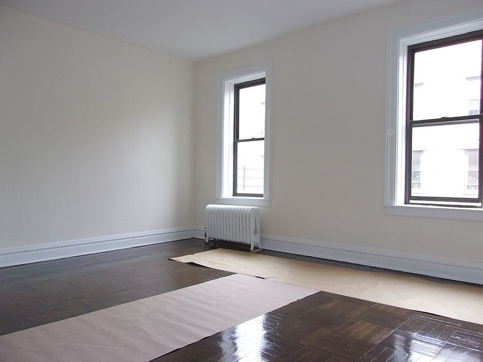 1st image of 19 Seaman Ave APT 4M