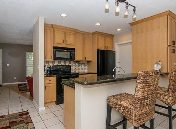 4th image of 14925 Glasgow Ct