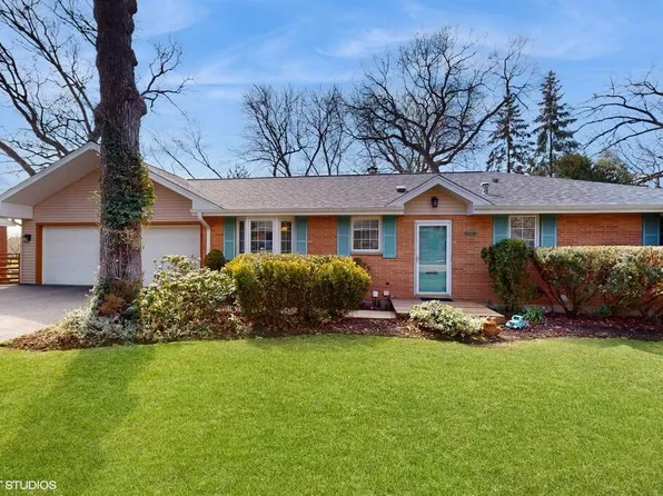 227 Harvey Ave, Grayslake, IL 60030
