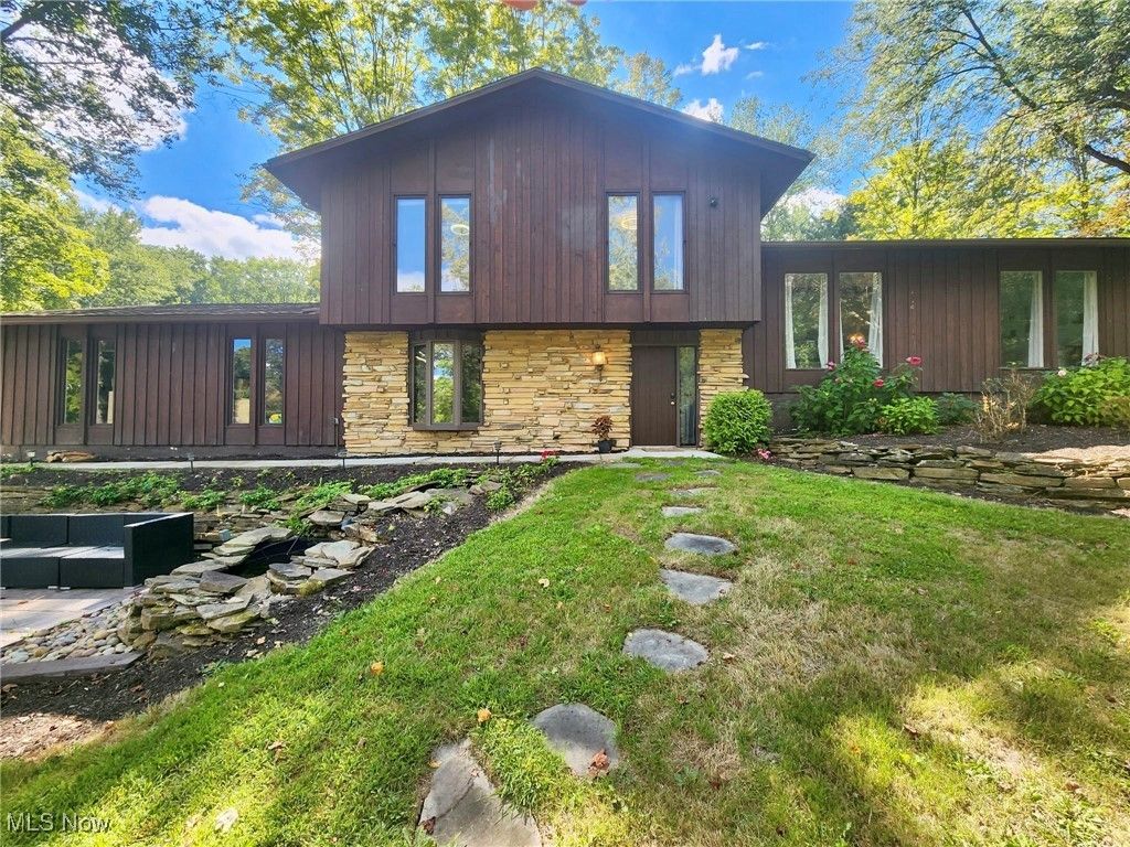 Real estate listing image