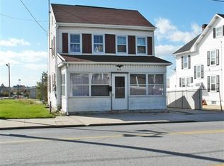 956 Carlisle St, Hanover, PA 17331