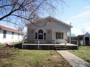 1003 Frisco Ave, Monett, MO 65708