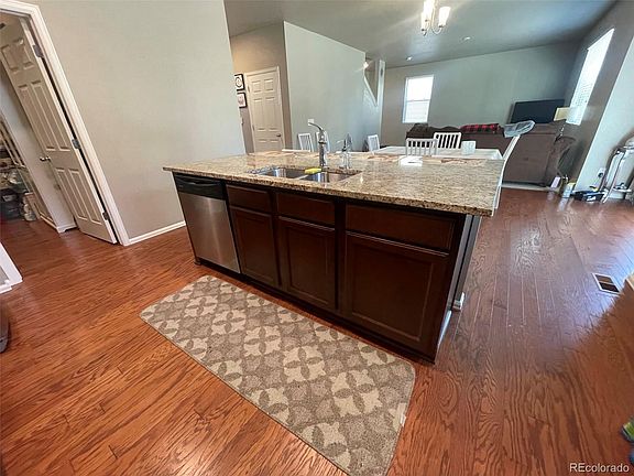 3rd image of 5890 Echo Park Cir