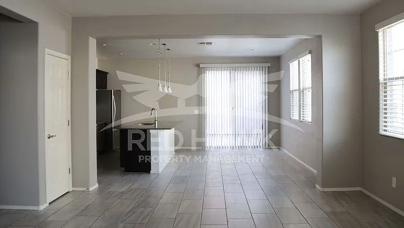2 bed, 2.0 bath, 1230 sqft, $1,995 — Photo 4