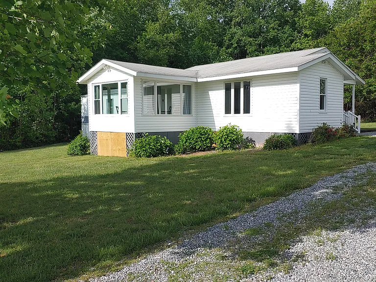 1066 Buckskin Creek Rd — Photo 1