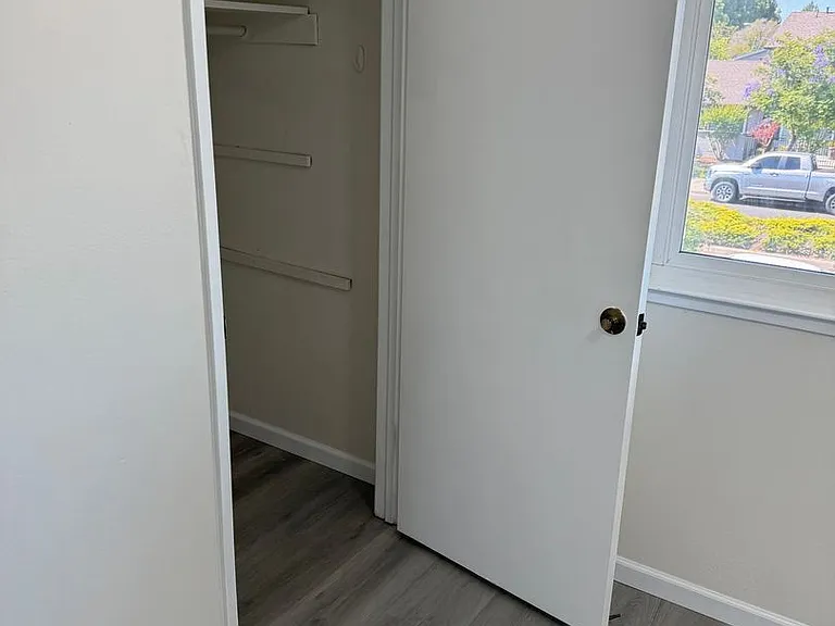 4636 Granada Way — Photo 41