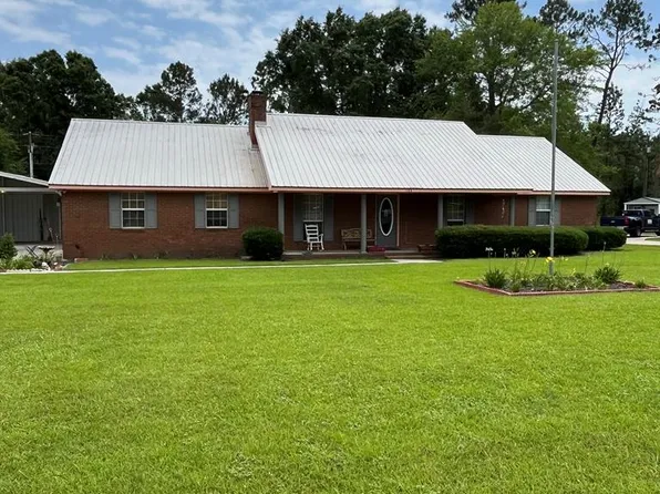 133 English St, Douglas, GA 31535