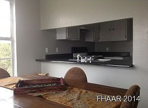 5th image of 2204 Caprice Dr