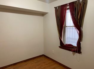 1003 S 3rd St #1, Philadelphia, PA 19147