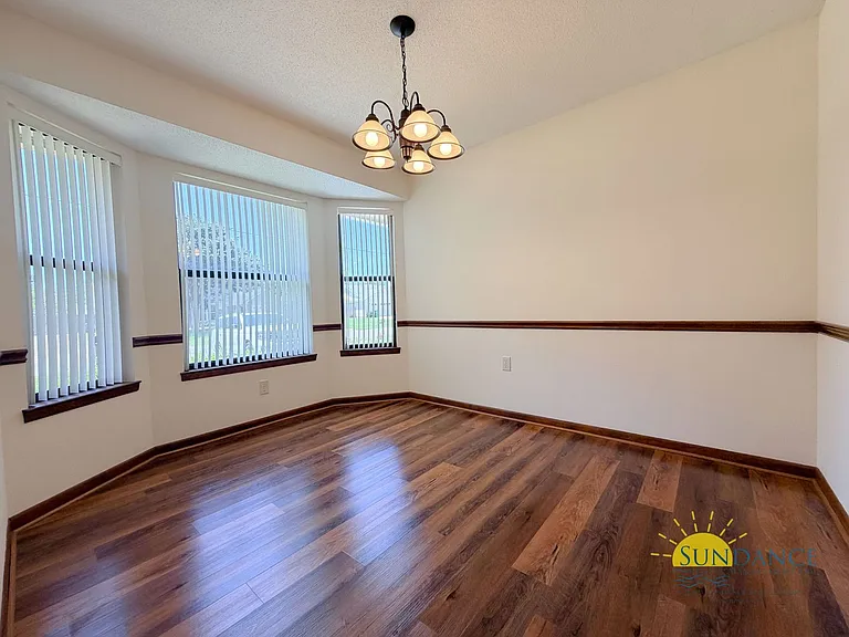 1055 Quail Hollow Dr — Photo 11