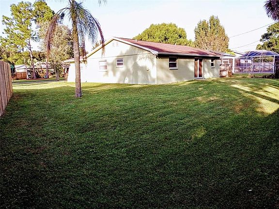 3rd image of 175 Avon Dr