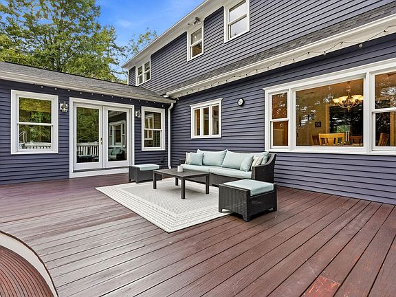 4th image of 19 Tamarack Lane