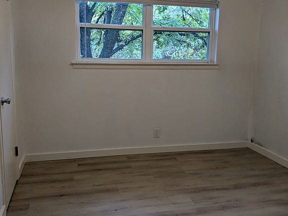 2nd image of 6744 Oliver Dr Room 2