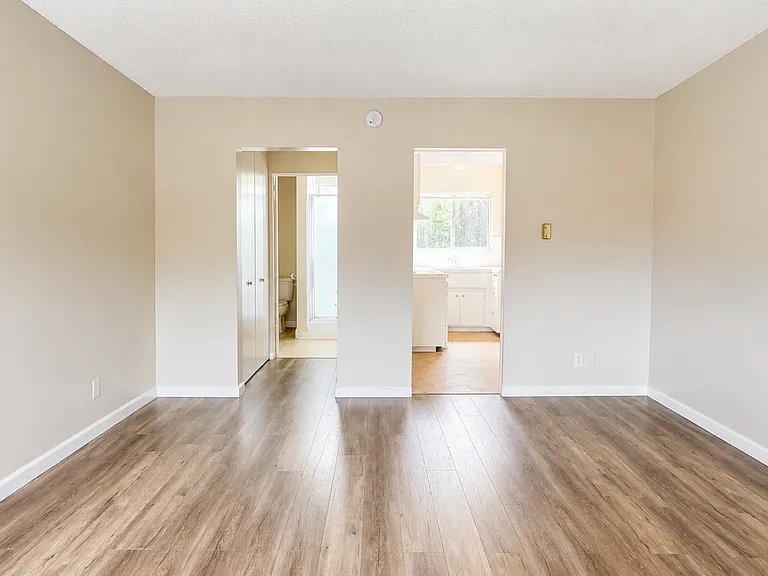 13422 Camilla St — Photo 29