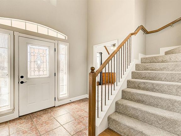 2nd image of 2014 W Emerald Bend Ct