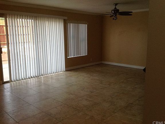 4th image of 23660 Parkland Ave