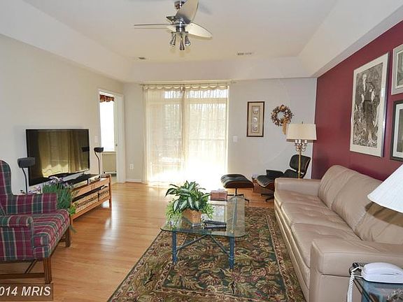 3rd image of 8609 Wintergreen Ct Unit 205