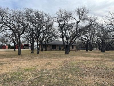 636 Northshore Ln, Valley View, TX, 76272