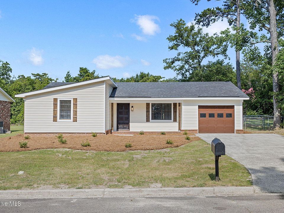 1st image of 257 Willowood Court