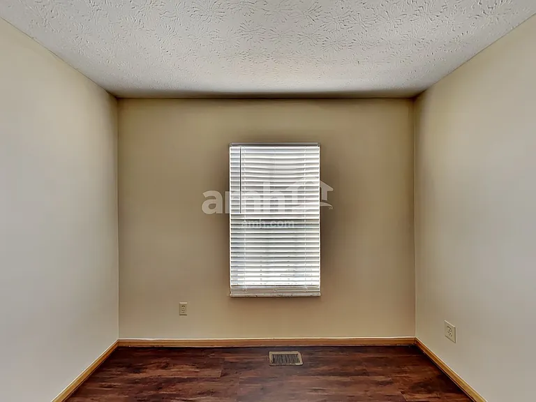 3969 Eastrise Dr — Photo 14