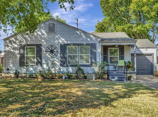 3800 Desert Ridge Dr, Fort Worth, TX 76116