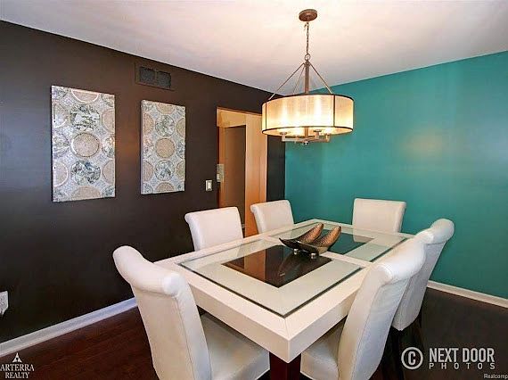 3rd image of 43553 Arborview Ln