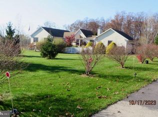 1310 Zipp Rd, Pennsburg, PA 18073