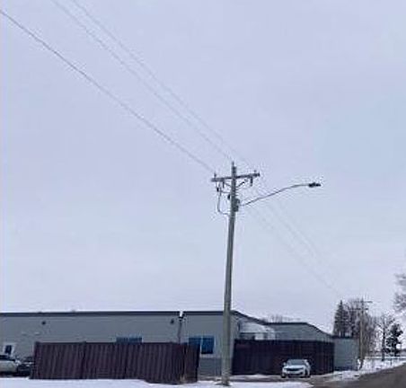 Exterior Neighborhood (street photo)
