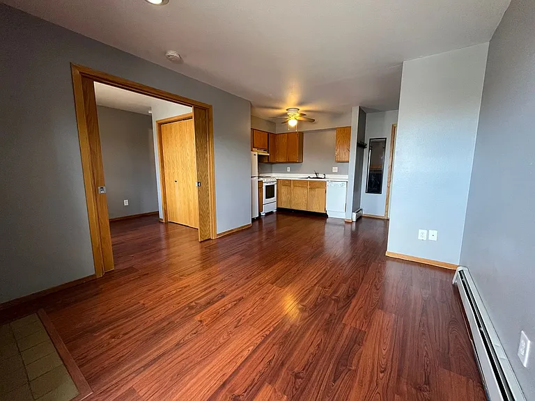 2711 Mapleton Ave #15 — Photo 1