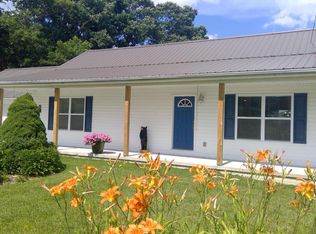 4420 Burkes Garden Rd, Tazewell, VA 24651