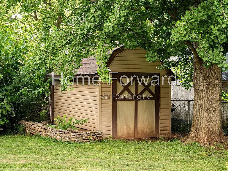 517 N 3rd St — Photo 74