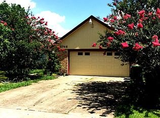 5746 Ludington Dr, Houston, TX 77035
