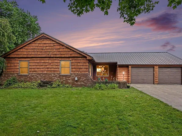 66147 Prairie View Dr, Goshen, IN 46526