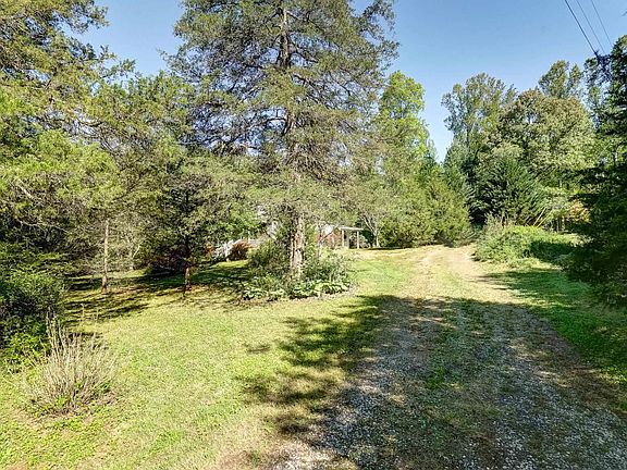 47th image of 1421 Arrington Rd