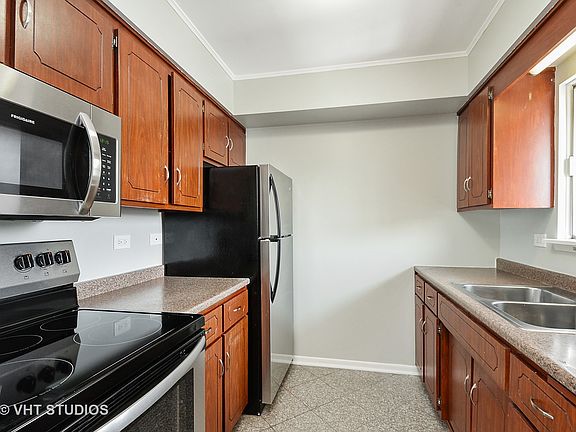 4th image of 10109 S Cicero Ave APT 301