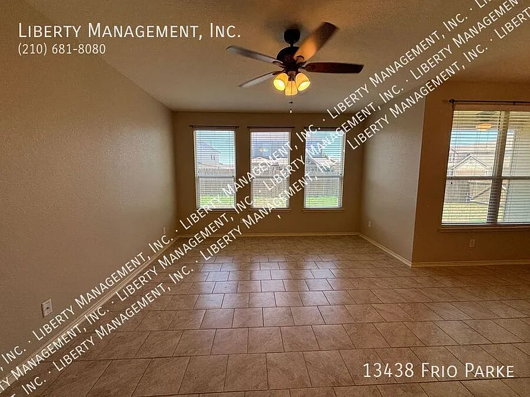 13438 Frio Parke — Photo 14