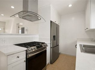 3032 Exposition Blvd APT B, Santa Monica, CA 90404