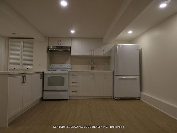 4th image of 26 Scotswood Rd