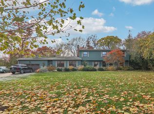 3N866 Ferson Creek Rd, St Charles, IL 60174