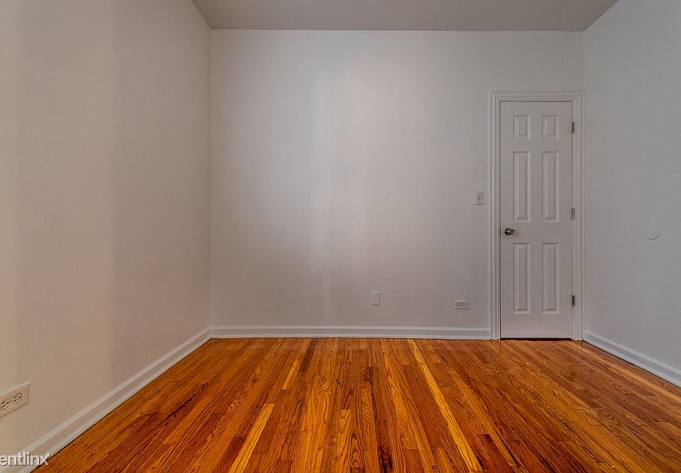 6923 S Indiana Ave Apartments Chicago Bedroom One_02