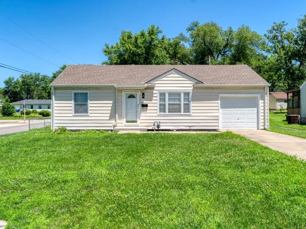 10622 W 57th St, Shawnee, KS 66203