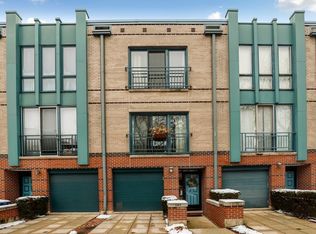 1347 S Clark St, Chicago, IL 60605