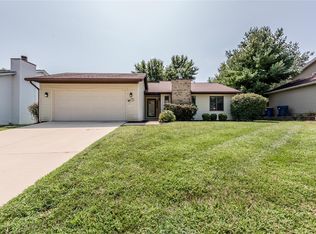 900 Chancellor Dr, Edwardsville, IL