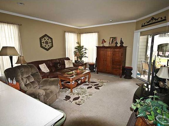 4th image of 350 Emerald Forest Blvd APT 1