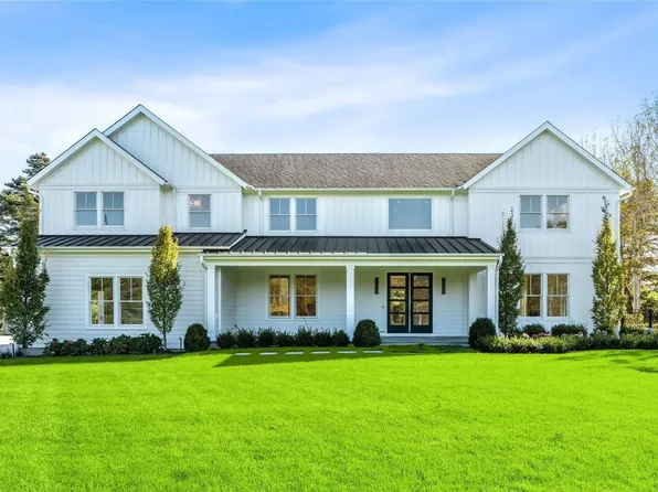 74 Shinnecock Hills Road, Southampton, NY 11968